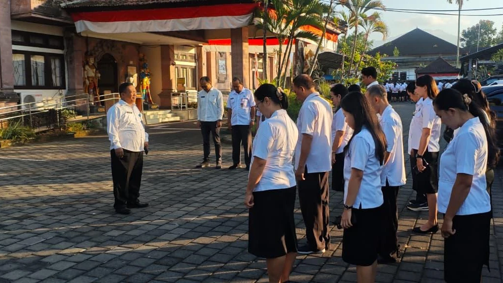 Tingkatkan Disiplin dan Kinerja ASN, Bappeda Jembrana Tekankan Penguasaan Aplikasi e-Kinerja